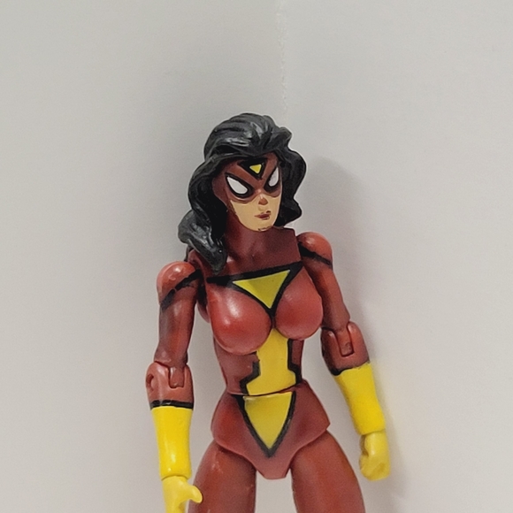 Hasbro Spider-Woman Marvel Universe 3.75" Action Figure - Picture 3 of 8